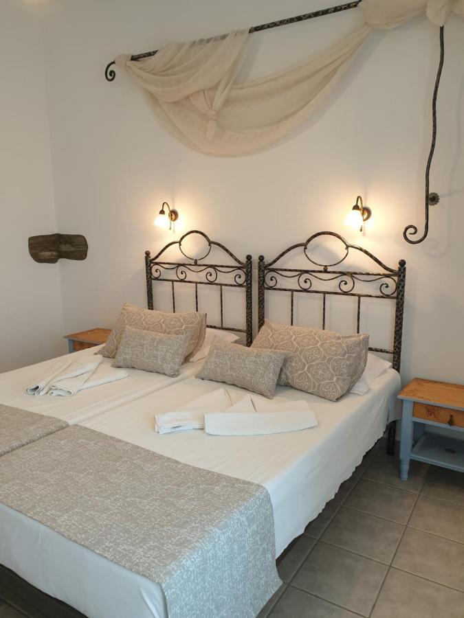 Sifnos Hotel Benaki Platis Gialos  Exterior foto