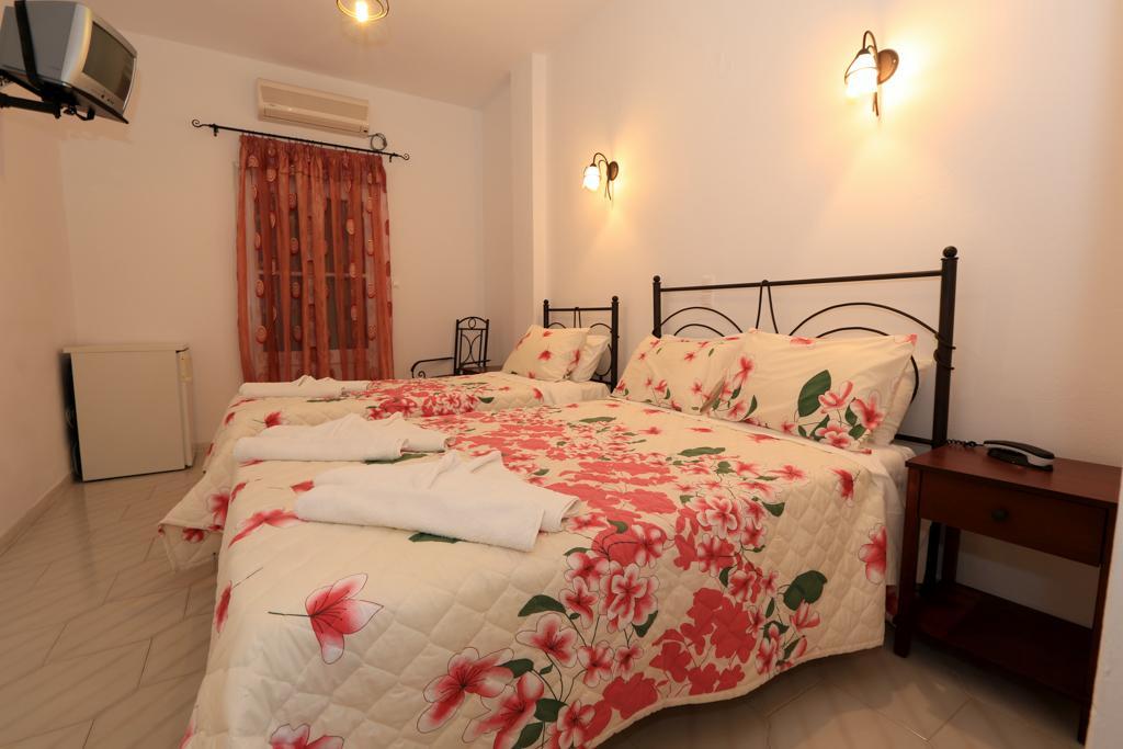 Sifnos Hotel Benaki Platis Gialos  Exterior foto