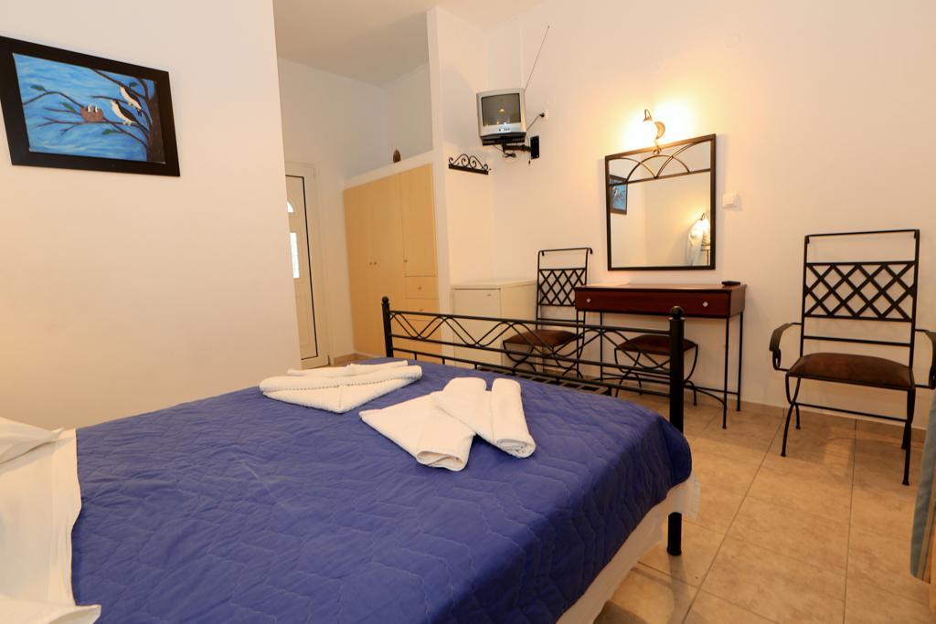 Sifnos Hotel Benaki Platis Gialos  Exterior foto